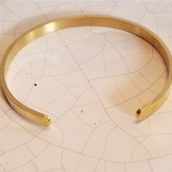 January Soon To Be Mommy Due In Engraved Bracelet - Picture 4 of 10